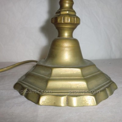 Lampe en laiton d'époque 19 ème