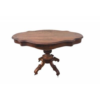 Guéridon table to walnut with a period in the shape of the violin of epoch 19 th