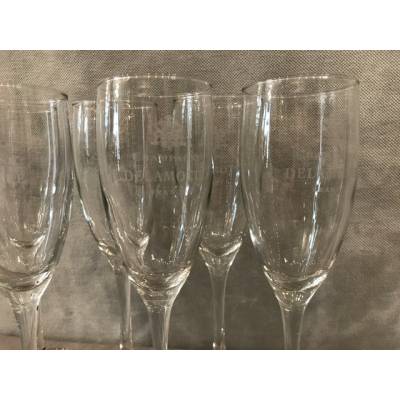 Series of 6 DELAMOTTE champagne flutes.