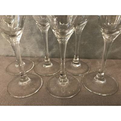 Series of 6 DELAMOTTE champagne flutes.