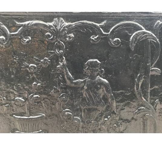 Beautiful fireplace plate in vintage blackened iron 18 th