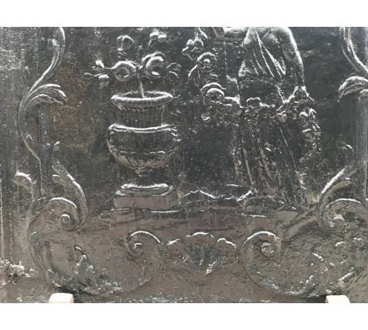 Beautiful fireplace plate in vintage blackened iron 18 th