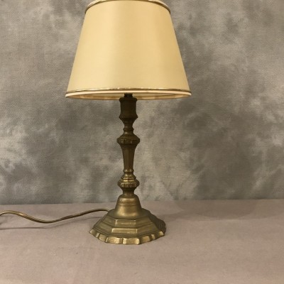 Lampe en laiton d'époque 19 ème