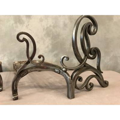 Pair of era polished iron tracks 18 th Louis XV