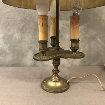 Lampe bouillotte en bronze à 3 lumières d'époque fin 19 ème