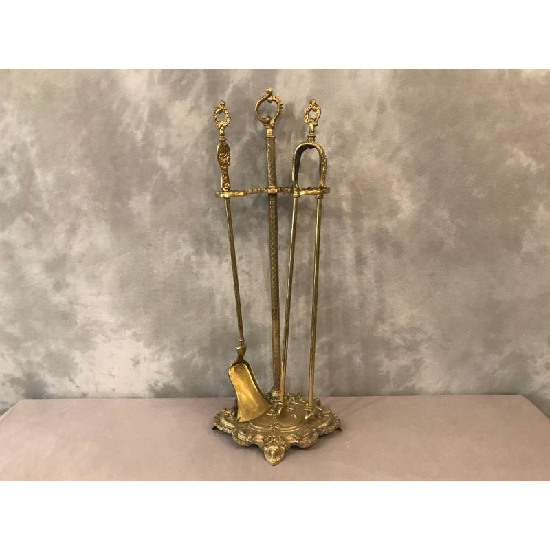 Serviteur de cheminée en laiton d'époque 19 ème de style Louis XV