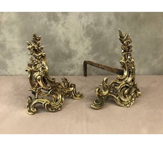 Paire de chenets en bronze de style Louis XV d' epoch 19 ème