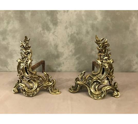 Paire de chenets en bronze de style Louis XV d' epoch 19 ème