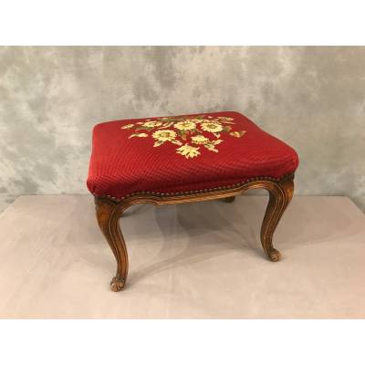 Tabouret en bois de hêtre de style Louis XV XXème