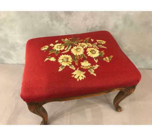 Louis XV style beech wood stool