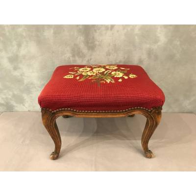 Louis XV style beech wood stool