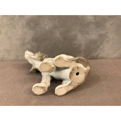 Ravissant petit chien en porcelaine de Copenhague d'époque fin 19 ème